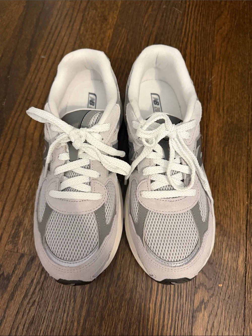 NEW!!!! Women’s New Balance 530s size 6.5